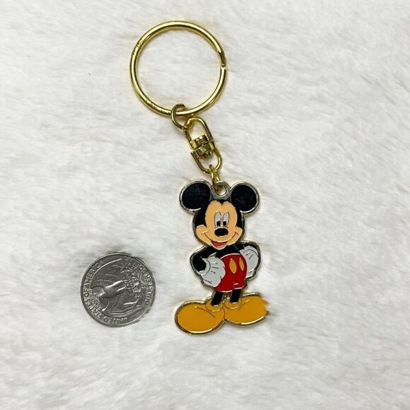 🔮 5/$25 Disney Mickey Mouse‎ Keychain - Picture 3 of 4